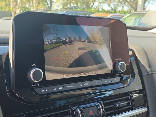 2025 Nissan Pathfinder SV 2WD