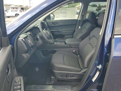 2026 Nissan Pathfinder SV 2WD