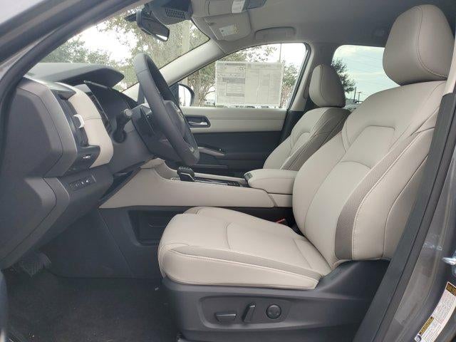 2026 Nissan Pathfinder SL 4WD