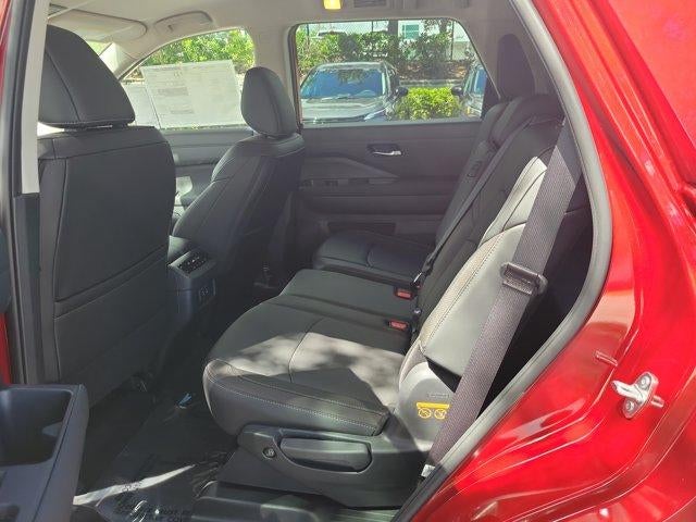 2026 Nissan Pathfinder SL 2WD