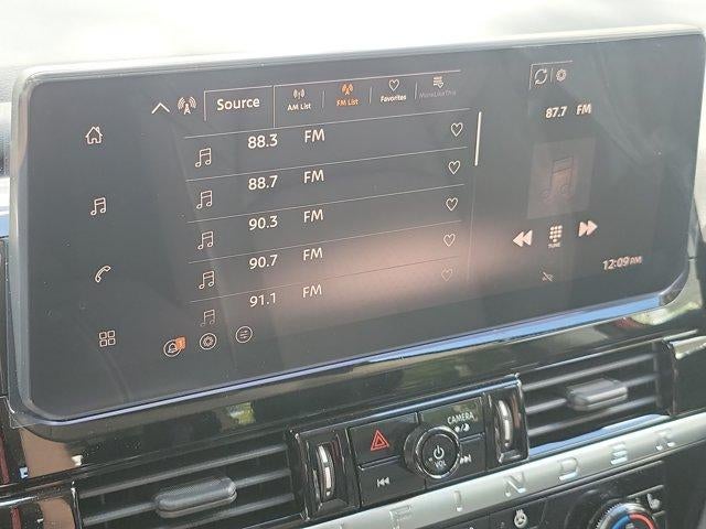 2026 Nissan Pathfinder SL 2WD