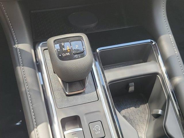 2026 Nissan Pathfinder SL 2WD