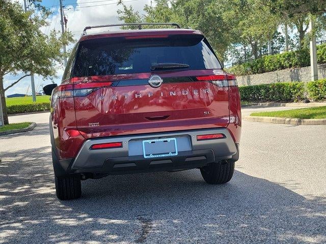 2026 Nissan Pathfinder SL 2WD