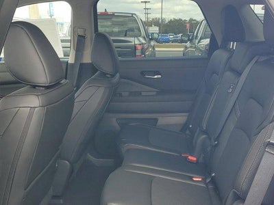 2026 Nissan Pathfinder SL 2WD
