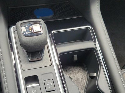 2026 Nissan Pathfinder SL 2WD