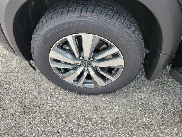 2026 Nissan Pathfinder SL 2WD