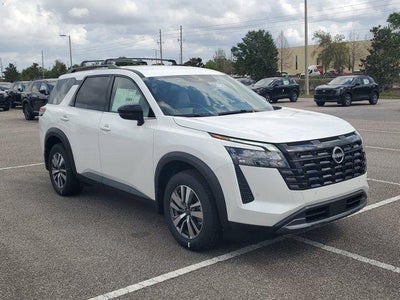 2026 Nissan Pathfinder SL 2WD