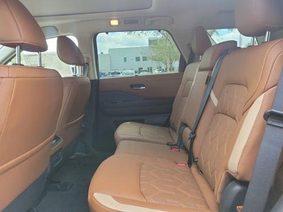 2026 Nissan Pathfinder Platinum 4WD