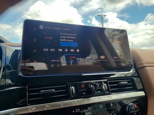 2026 Nissan Pathfinder Platinum 4WD