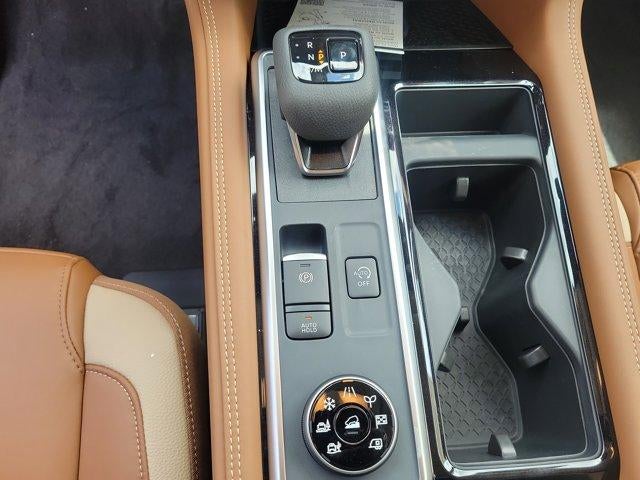 2026 Nissan Pathfinder Platinum 4WD