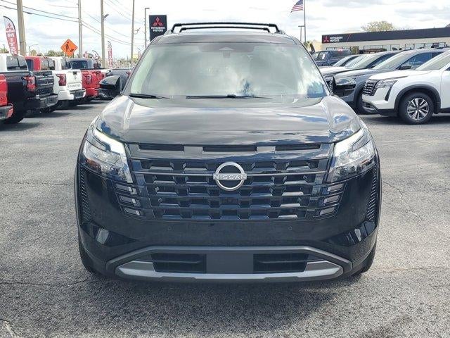 2026 Nissan Pathfinder Platinum 2WD