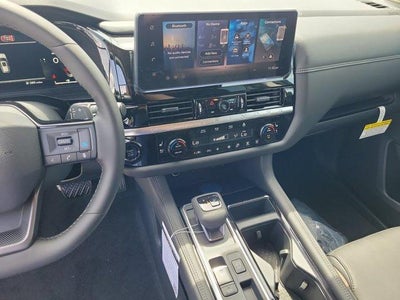 2026 Nissan Pathfinder Platinum 2WD
