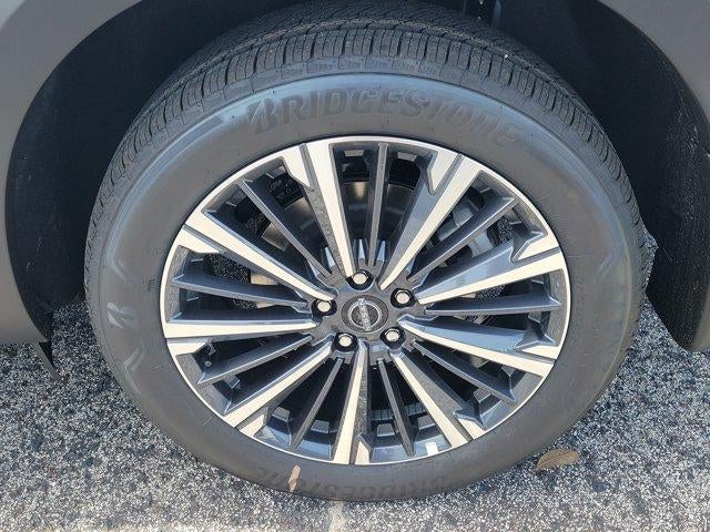 2026 Nissan Pathfinder Platinum 2WD