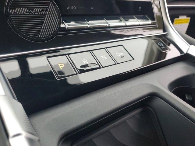 2026 Nissan Armada 4x4 SV