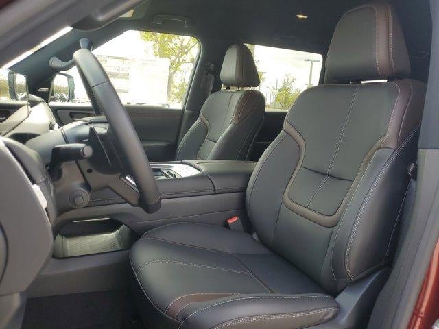 2025 Nissan Armada 4x4 SL