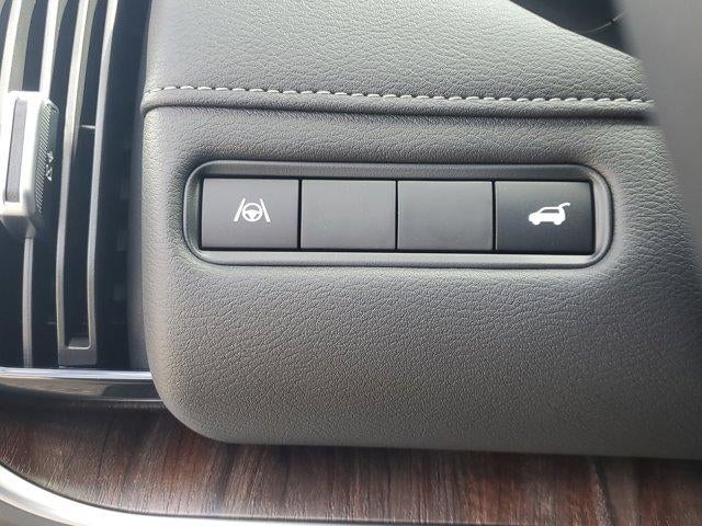 2025 Nissan Armada 4x4 SL