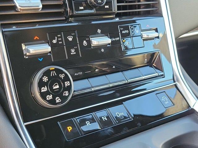 2025 Nissan Armada 4x4 SL