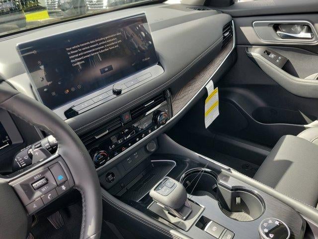 2026 Nissan Rogue AWD Platinum *Ltd Avail*