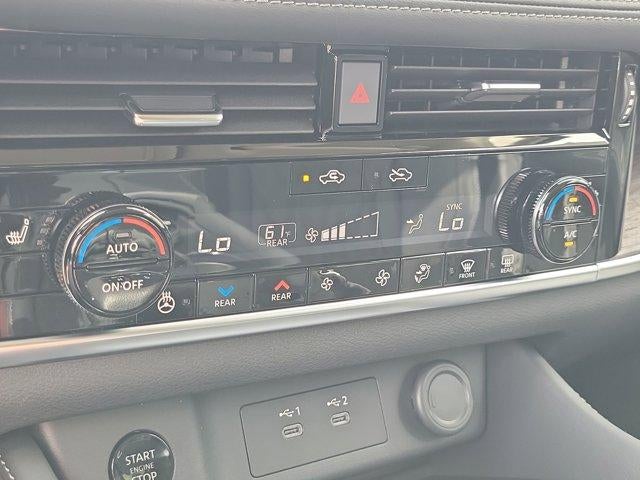 2026 Nissan Rogue AWD Platinum *Ltd Avail*