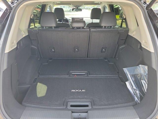 2026 Nissan Rogue AWD Platinum *Ltd Avail*