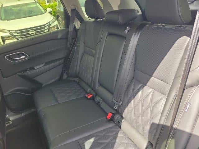 2026 Nissan Rogue AWD Platinum *Ltd Avail*