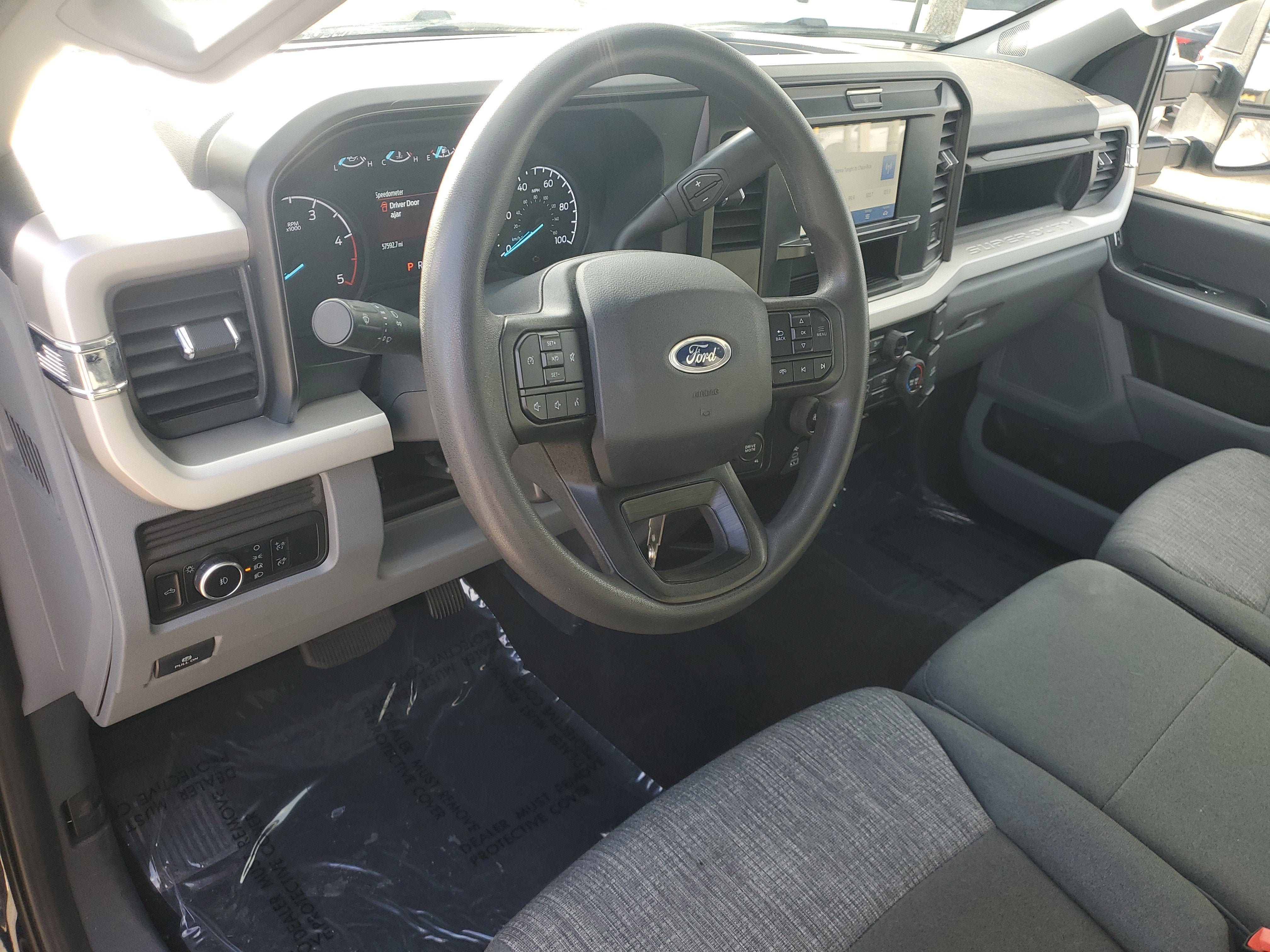 2025 Ford Super Duty F-350 DRW XLT