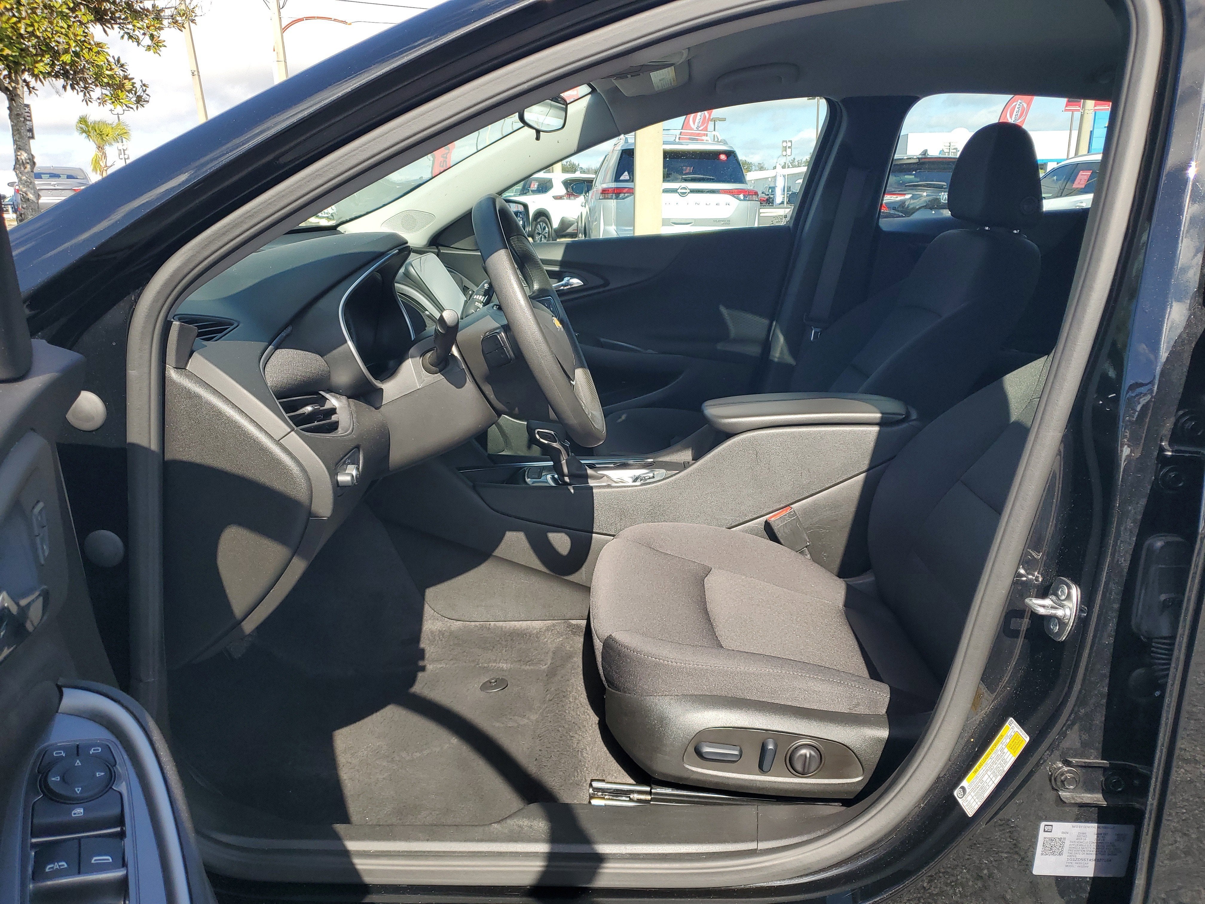 2025 Chevrolet Malibu LT