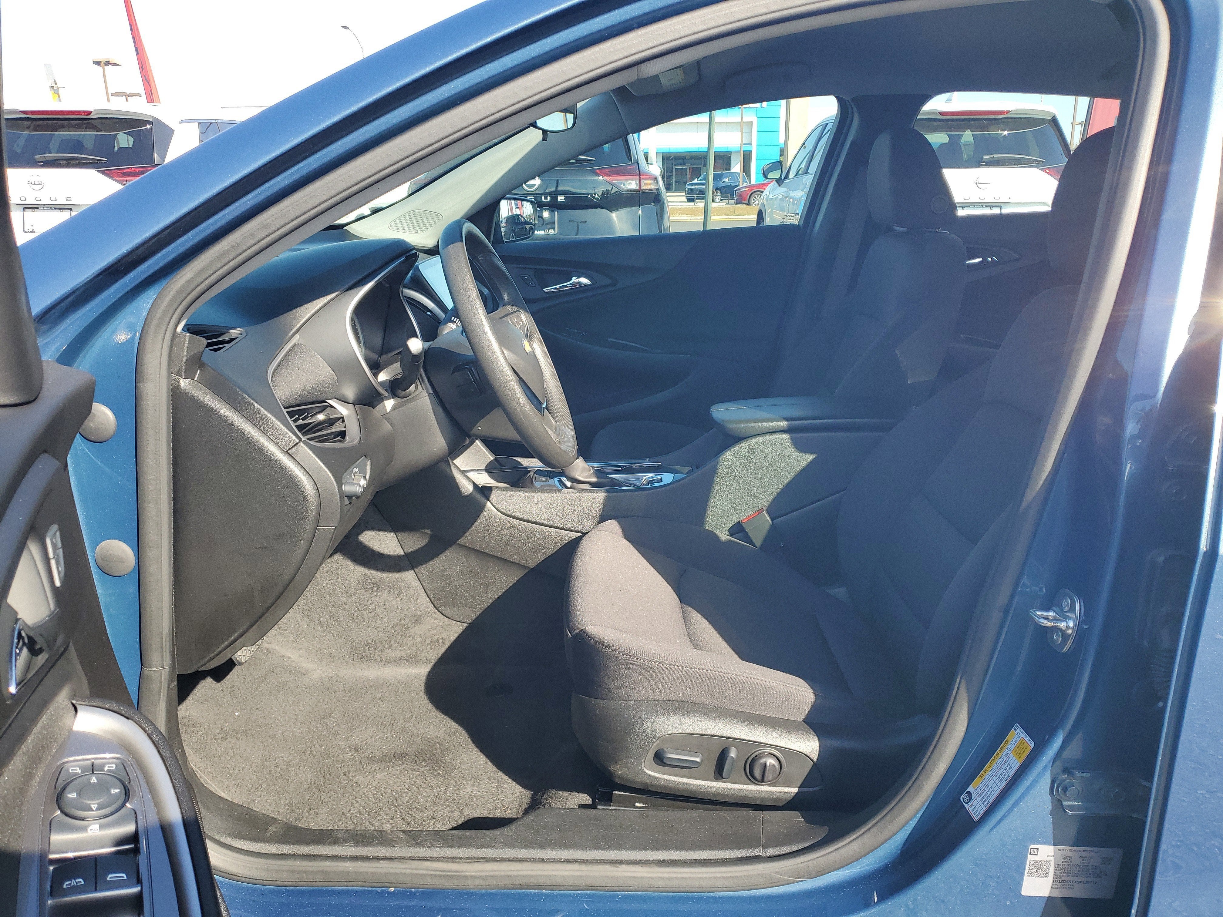 2025 Chevrolet Malibu LT