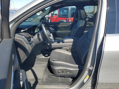 2024 GMC Acadia FWD Denali