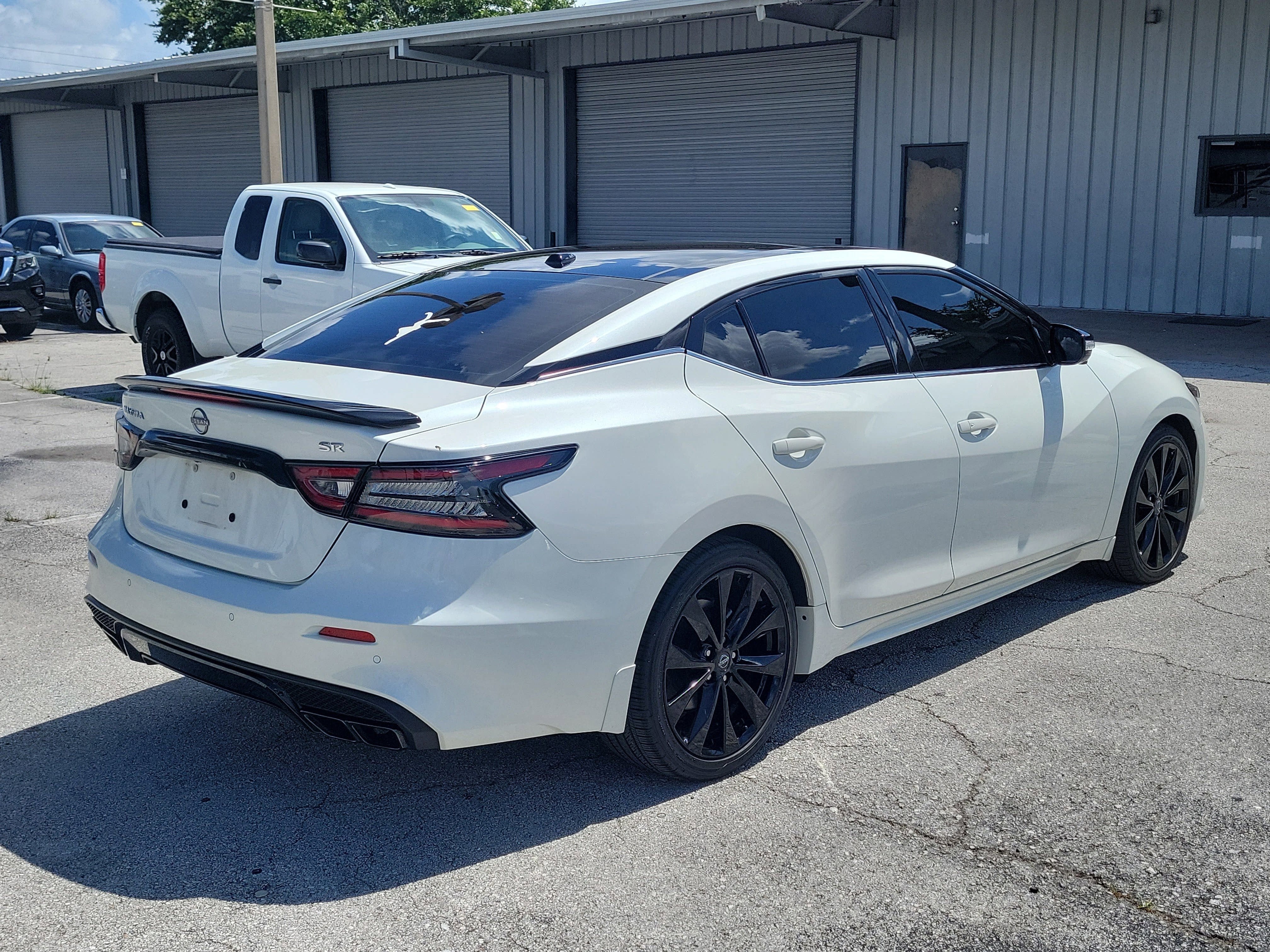 2023 Nissan Maxima SR