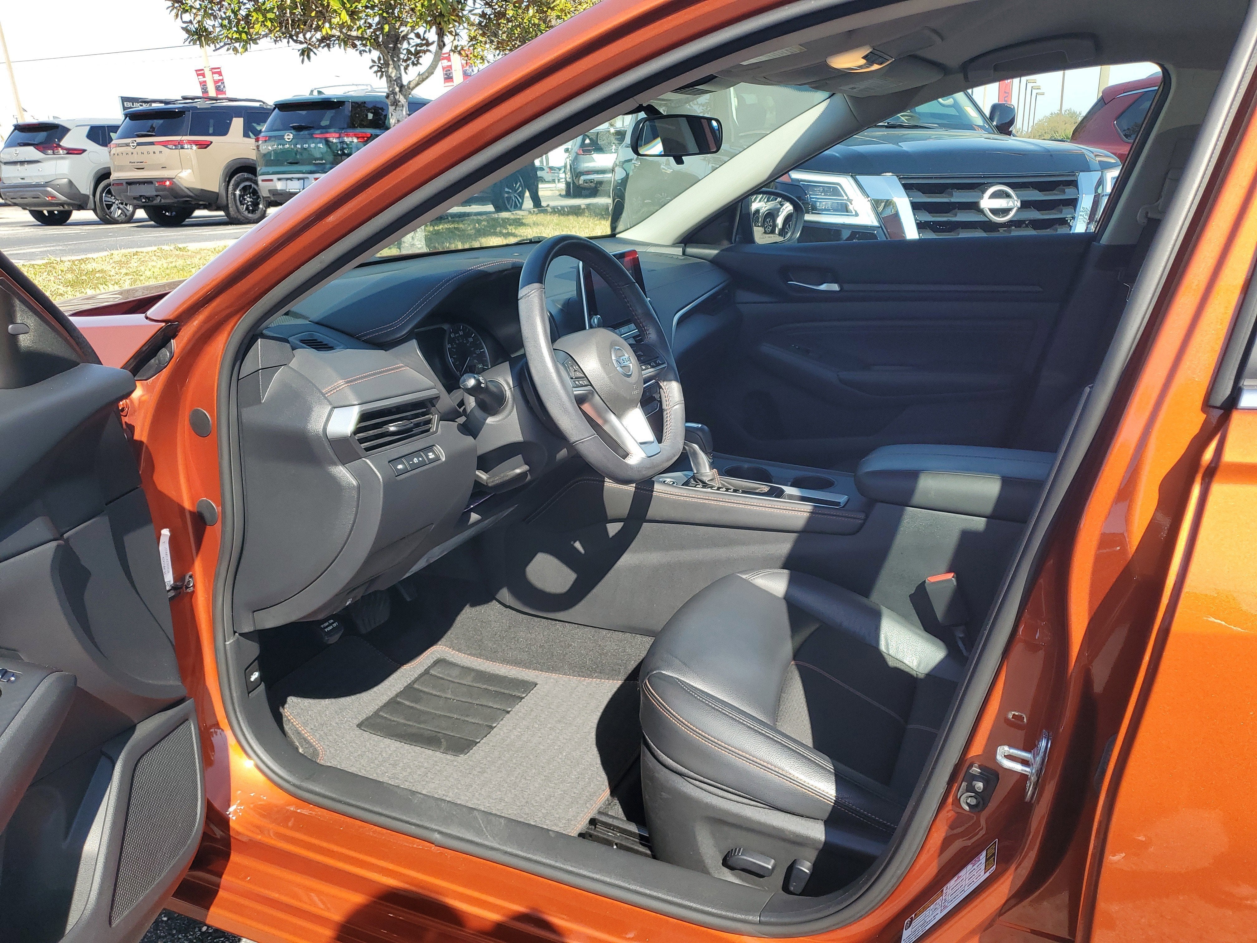 2022 Nissan Altima 2.5 SR