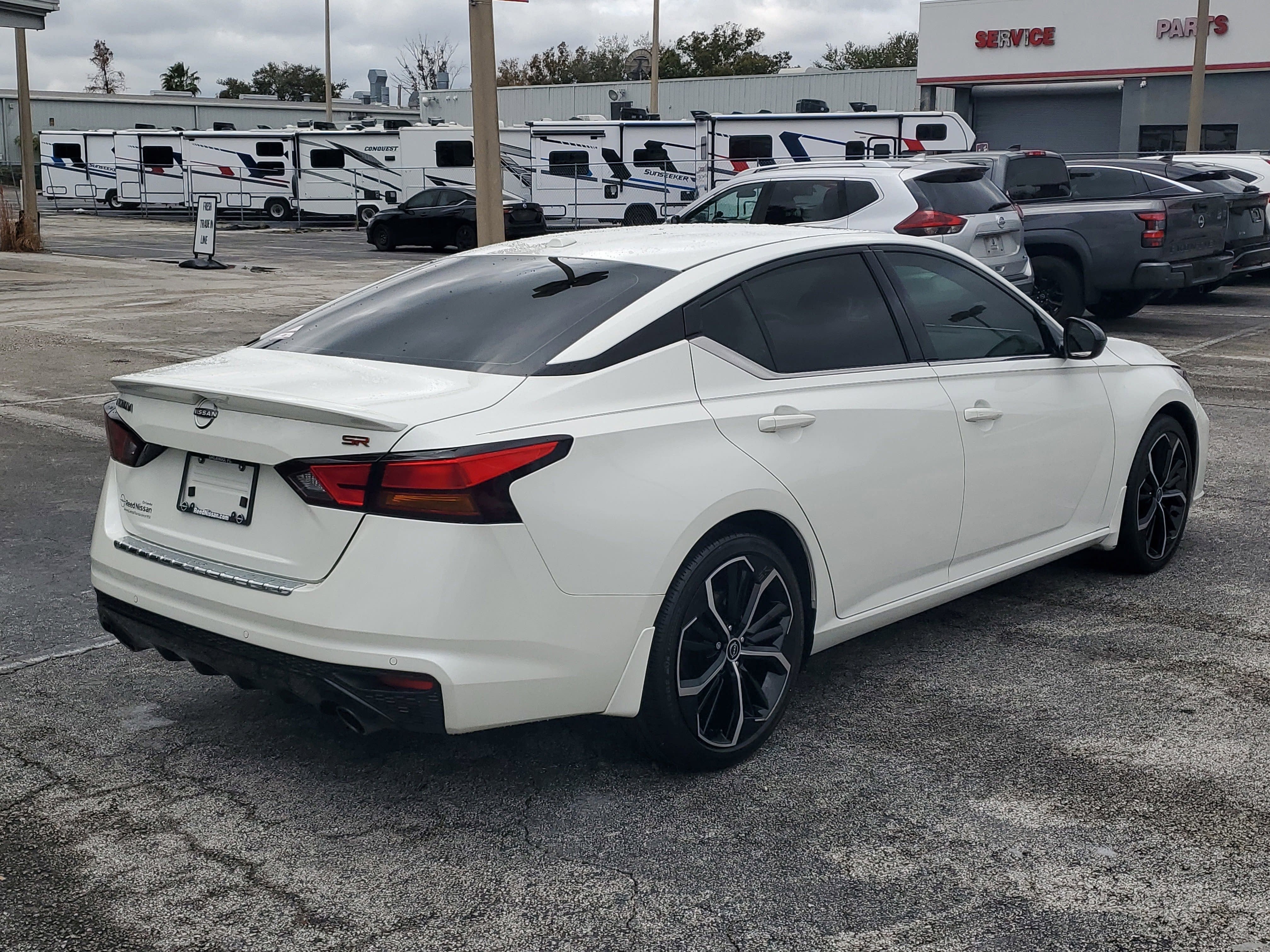 2023 Nissan Altima 2.5 SR