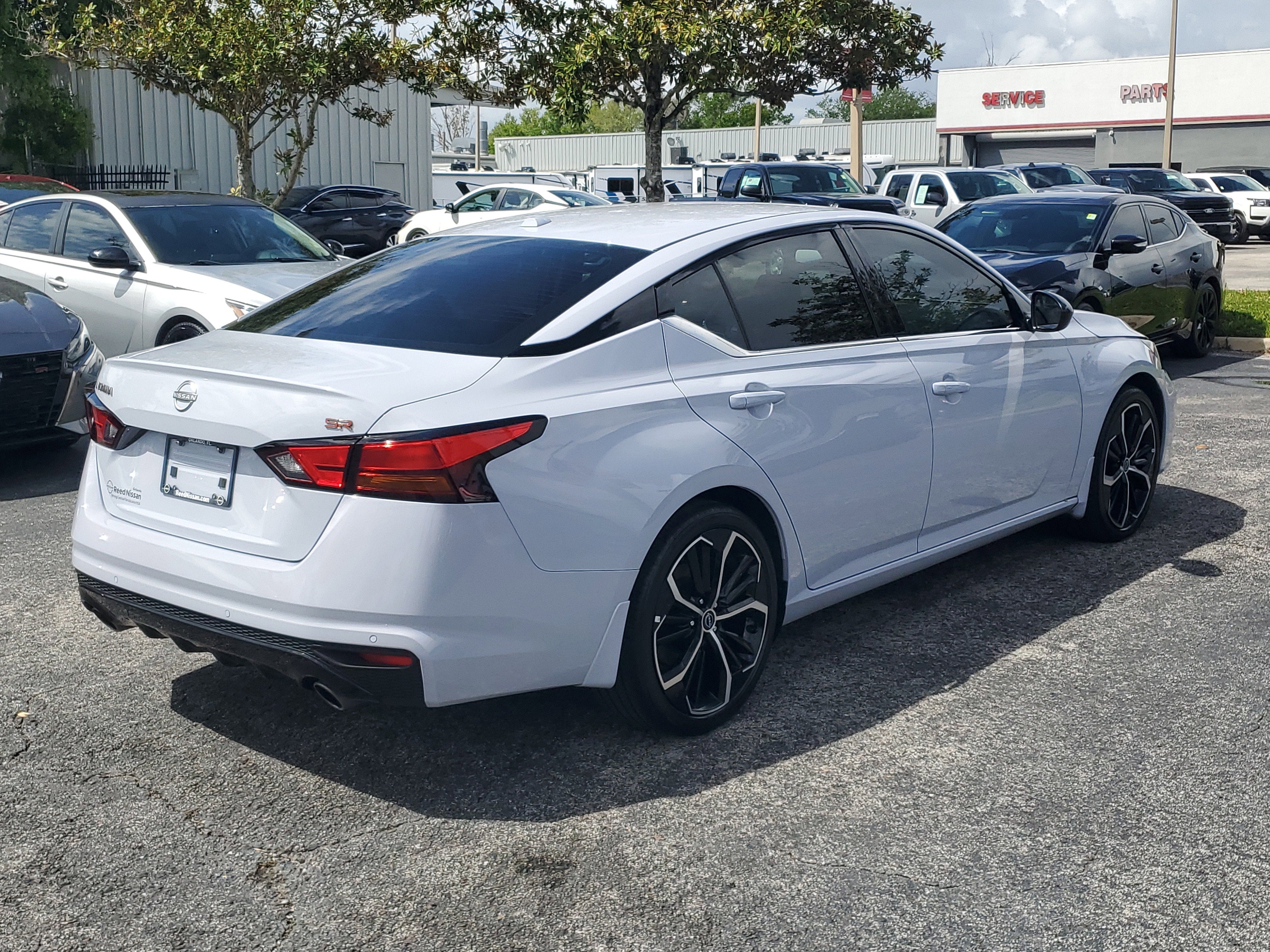 2024 Nissan Altima 2.5 SR