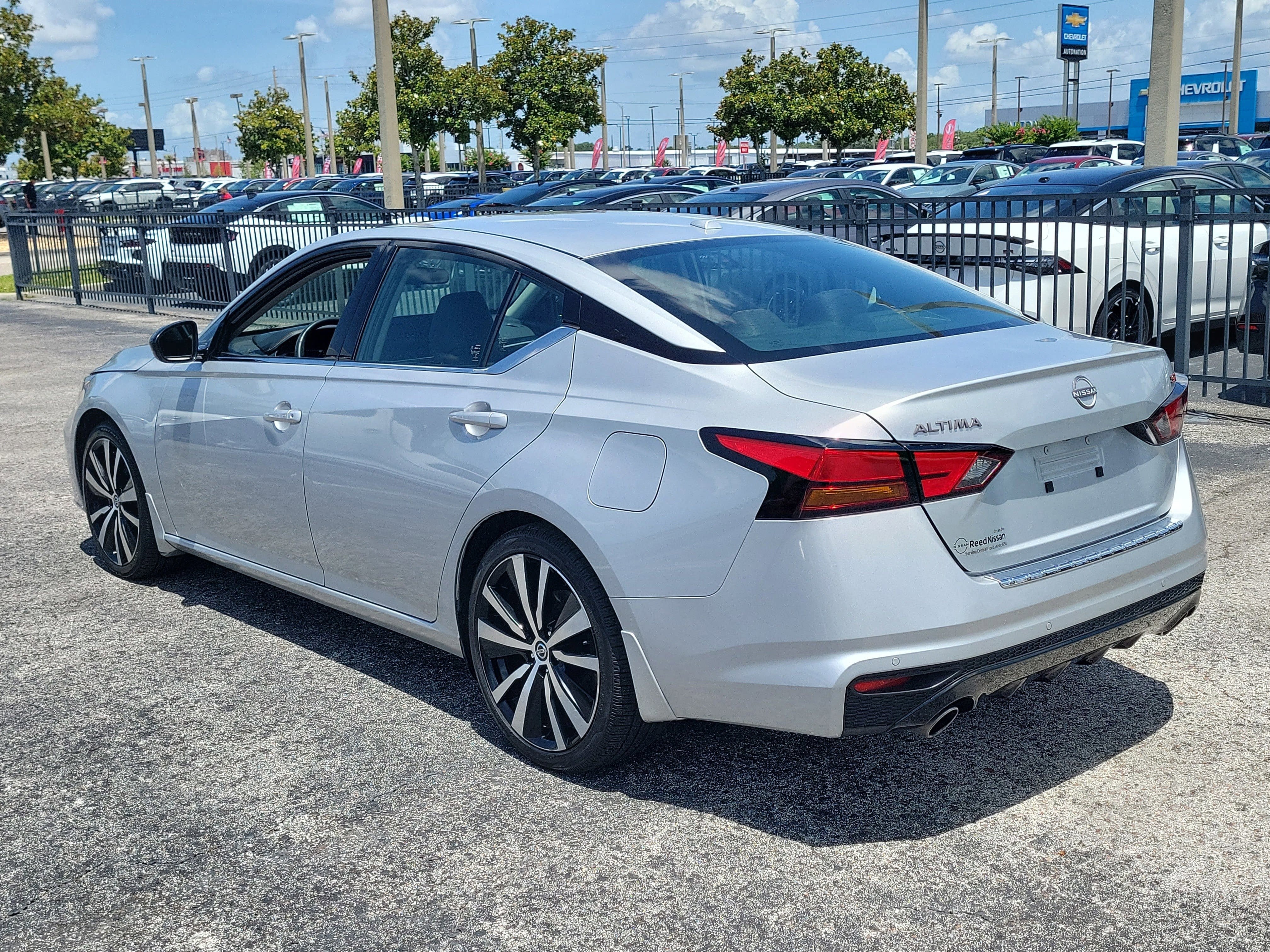 2023 Nissan Altima 2.5 SR
