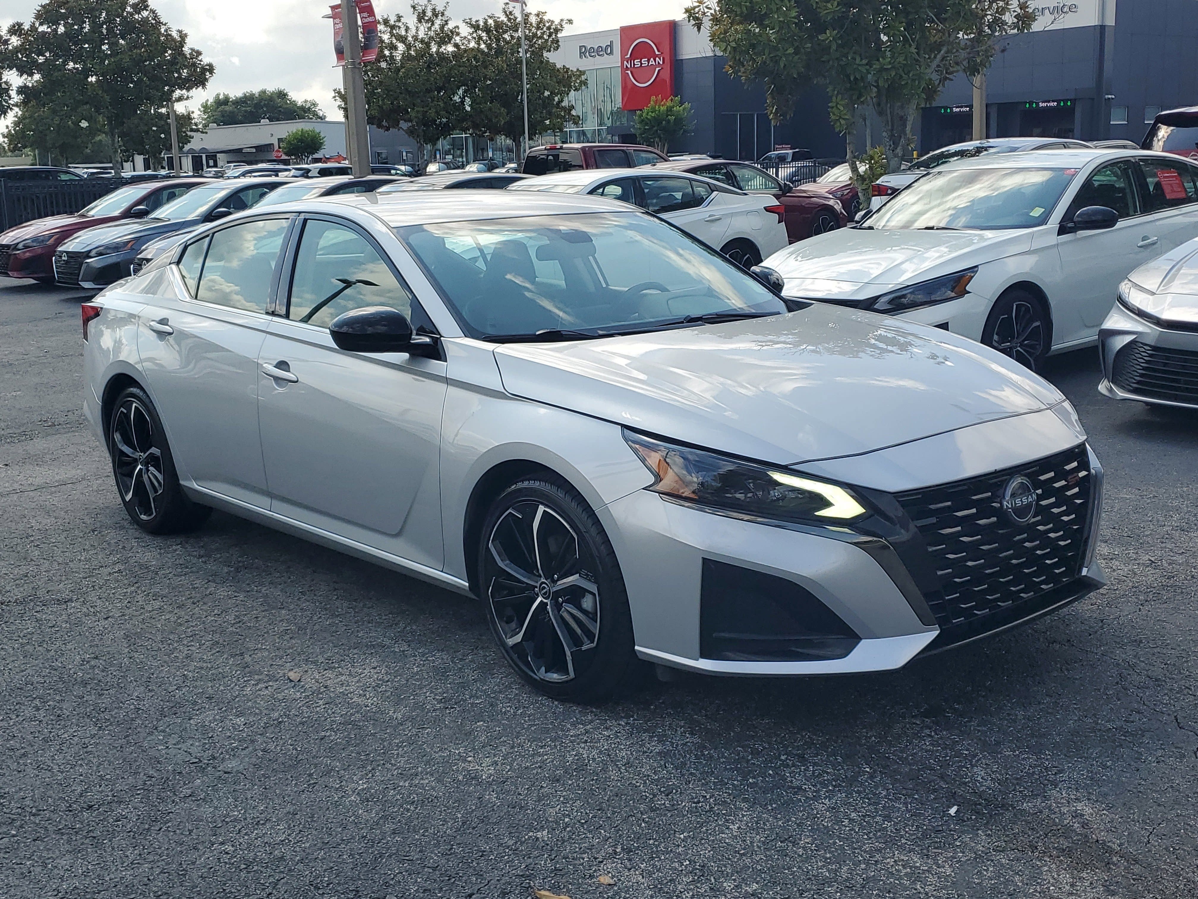 2024 Nissan Altima 2.5 SR