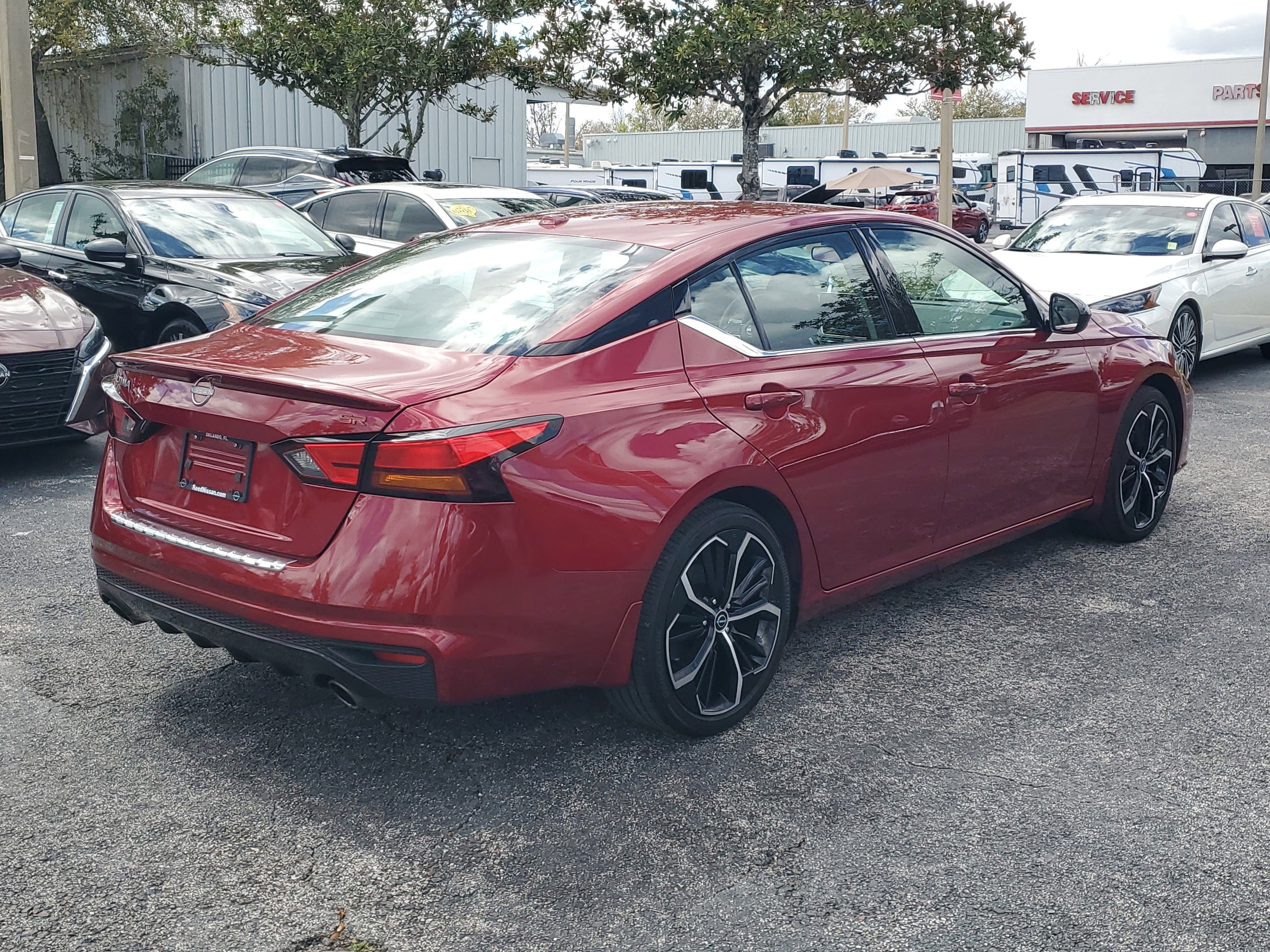 2023 Nissan Altima 2.5 SR