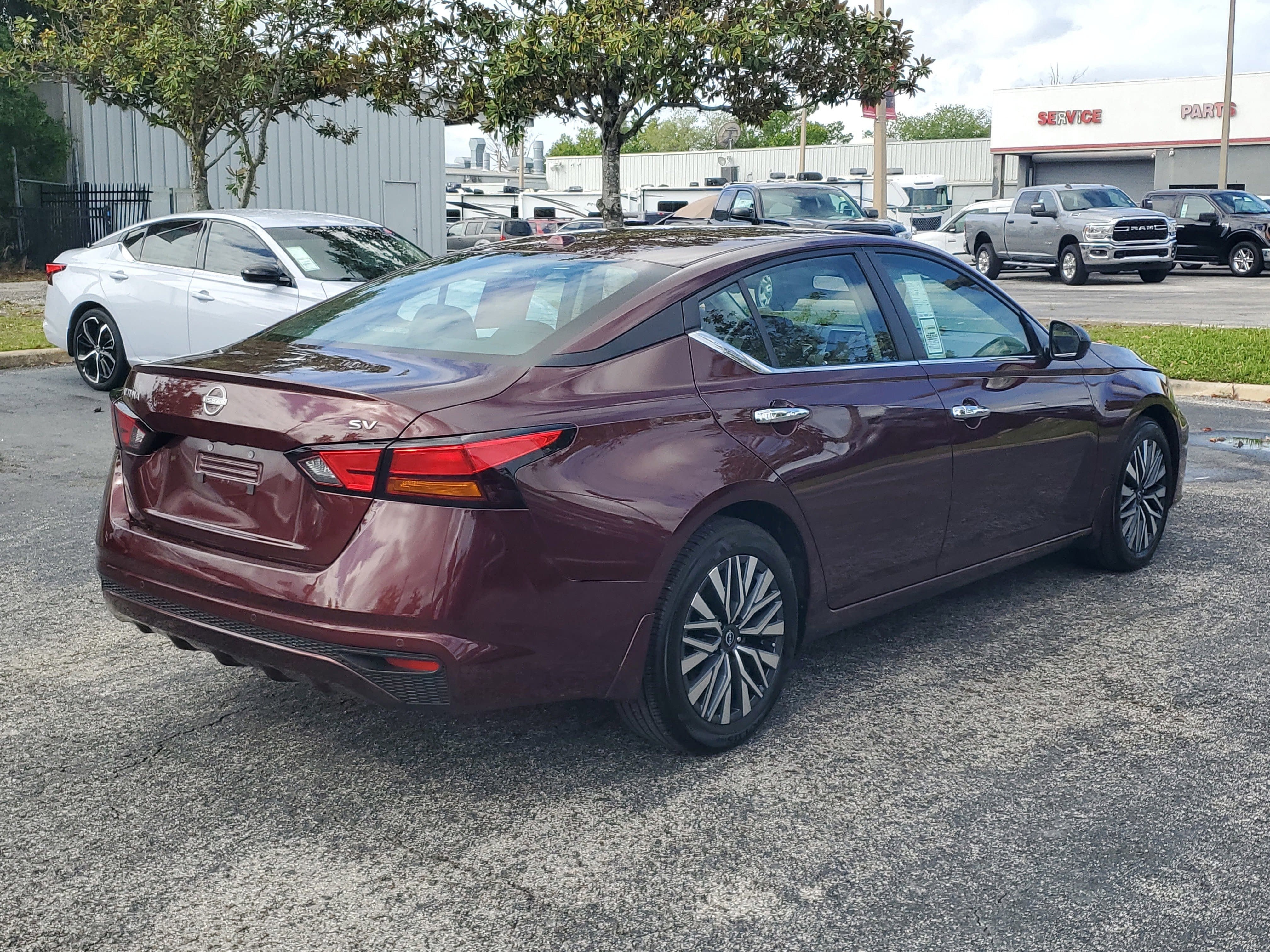 2024 Nissan Altima 2.5 SV