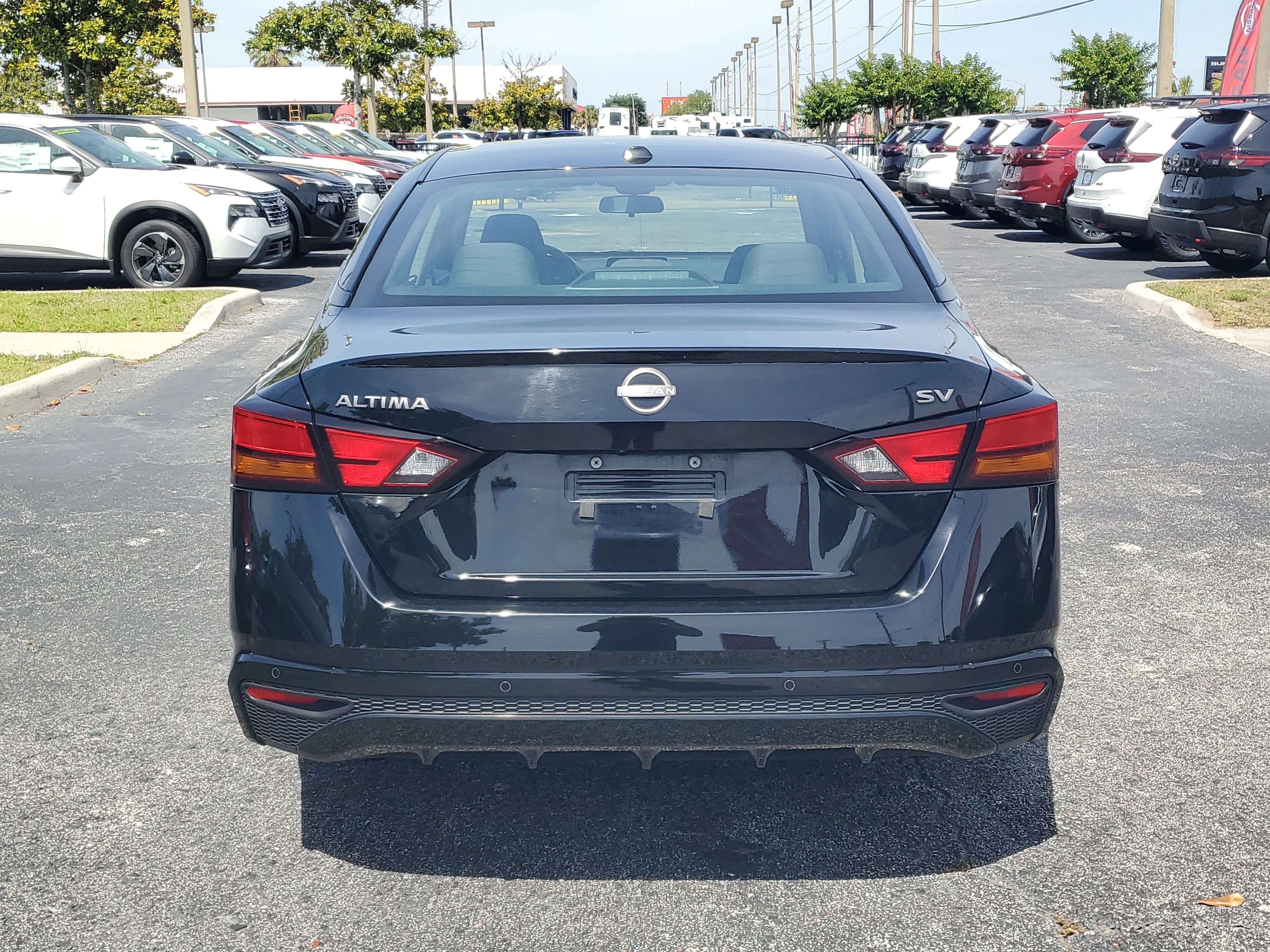2024 Nissan Altima 2.5 SV