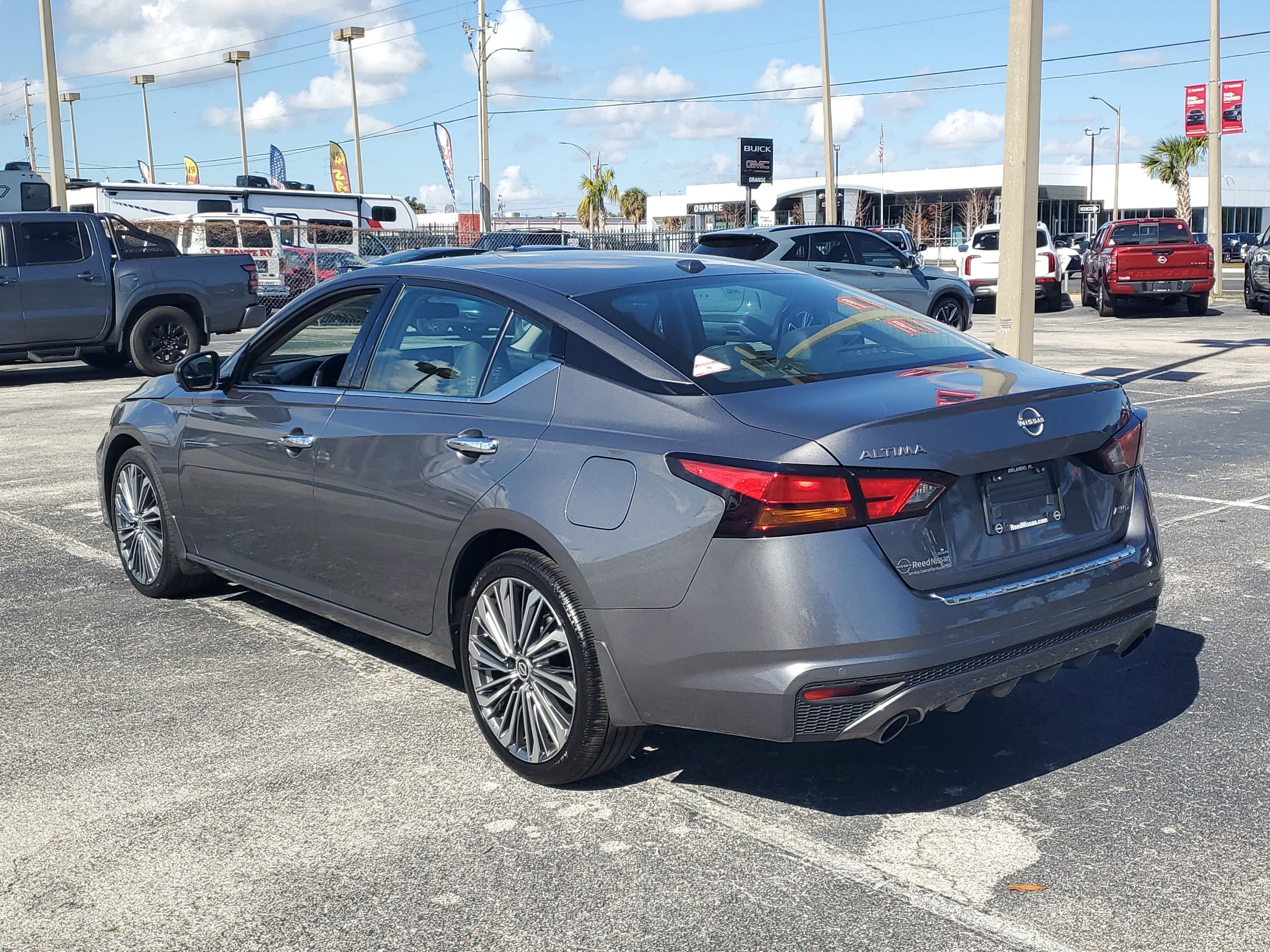 2023 Nissan Altima 2.5 SL