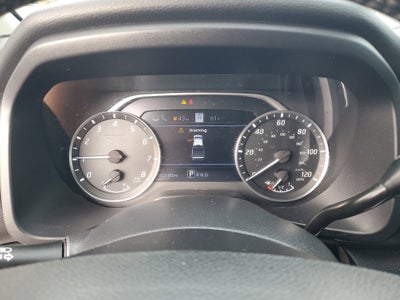 2022 Nissan Titan SV