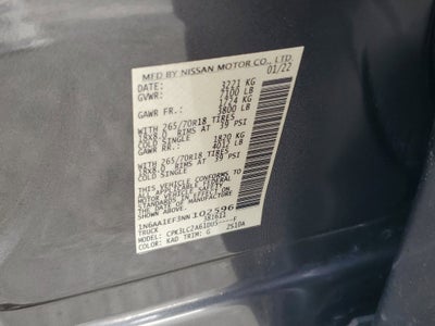 2022 Nissan Titan SV