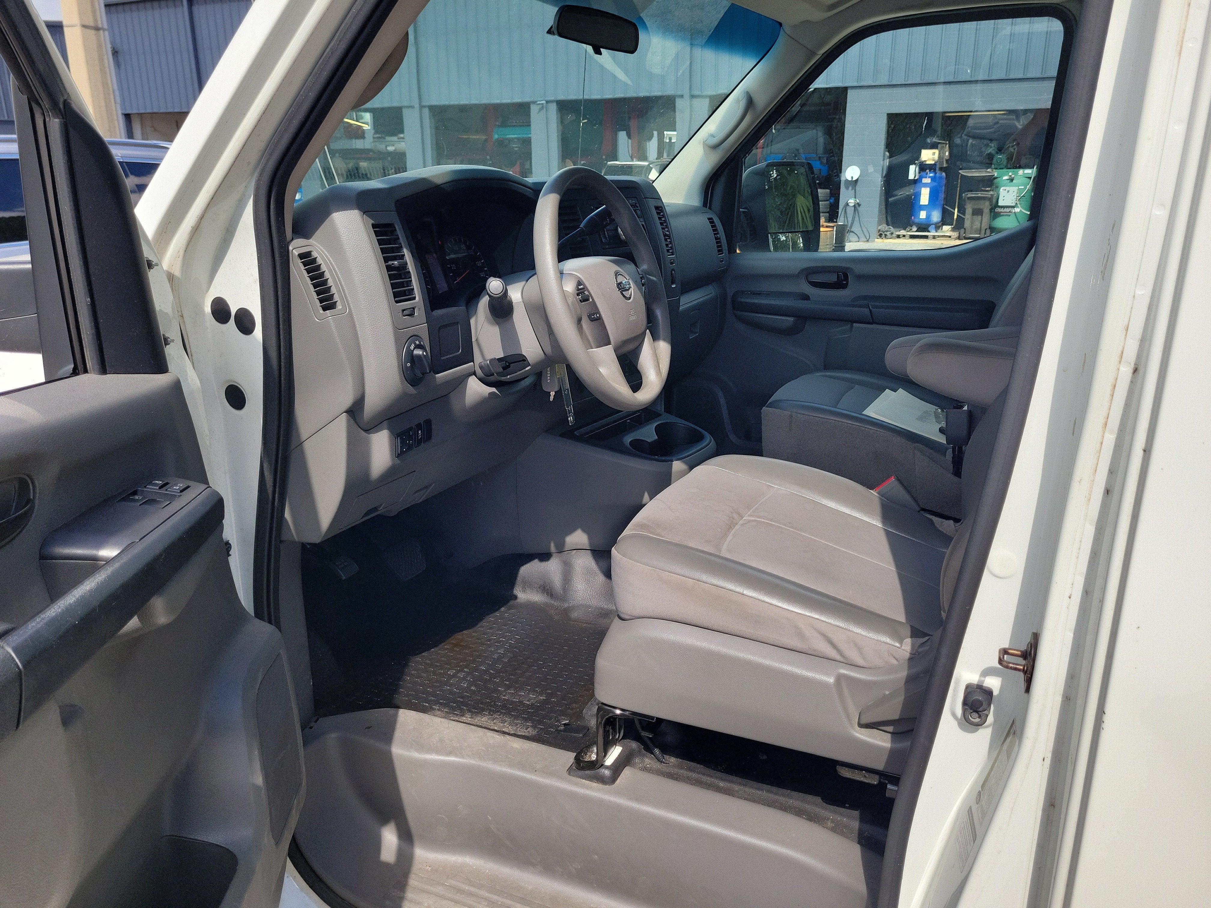 2017 Nissan NV Cargo SV