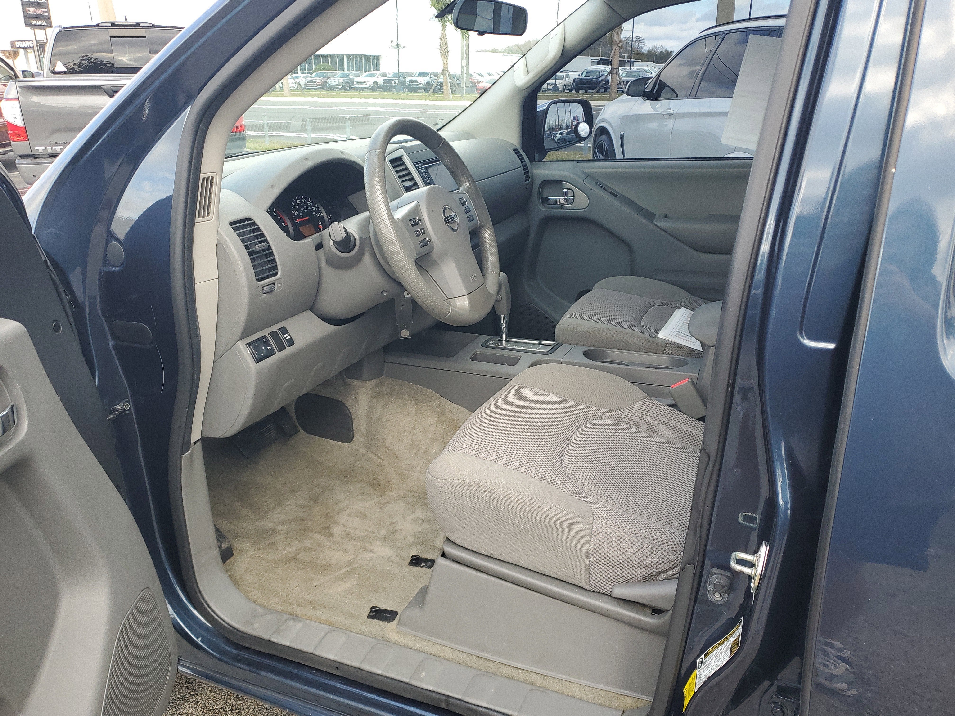 2018 Nissan Frontier SV V6