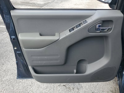 2018 Nissan Frontier SV V6