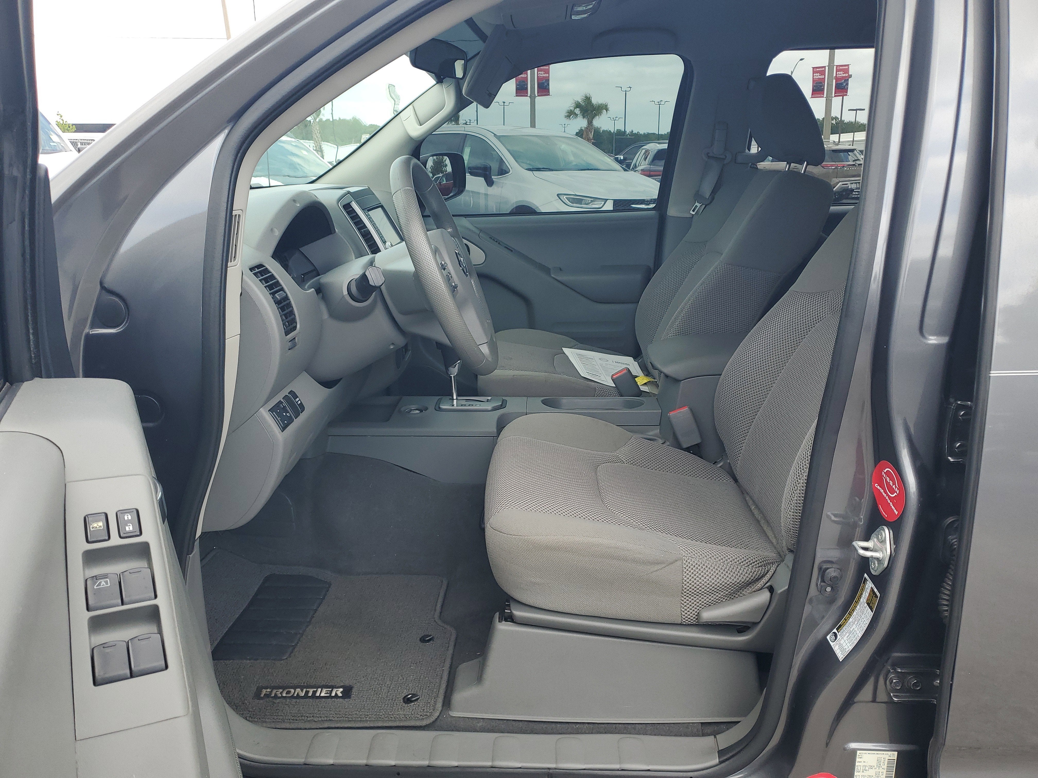 2021 Nissan Frontier SV