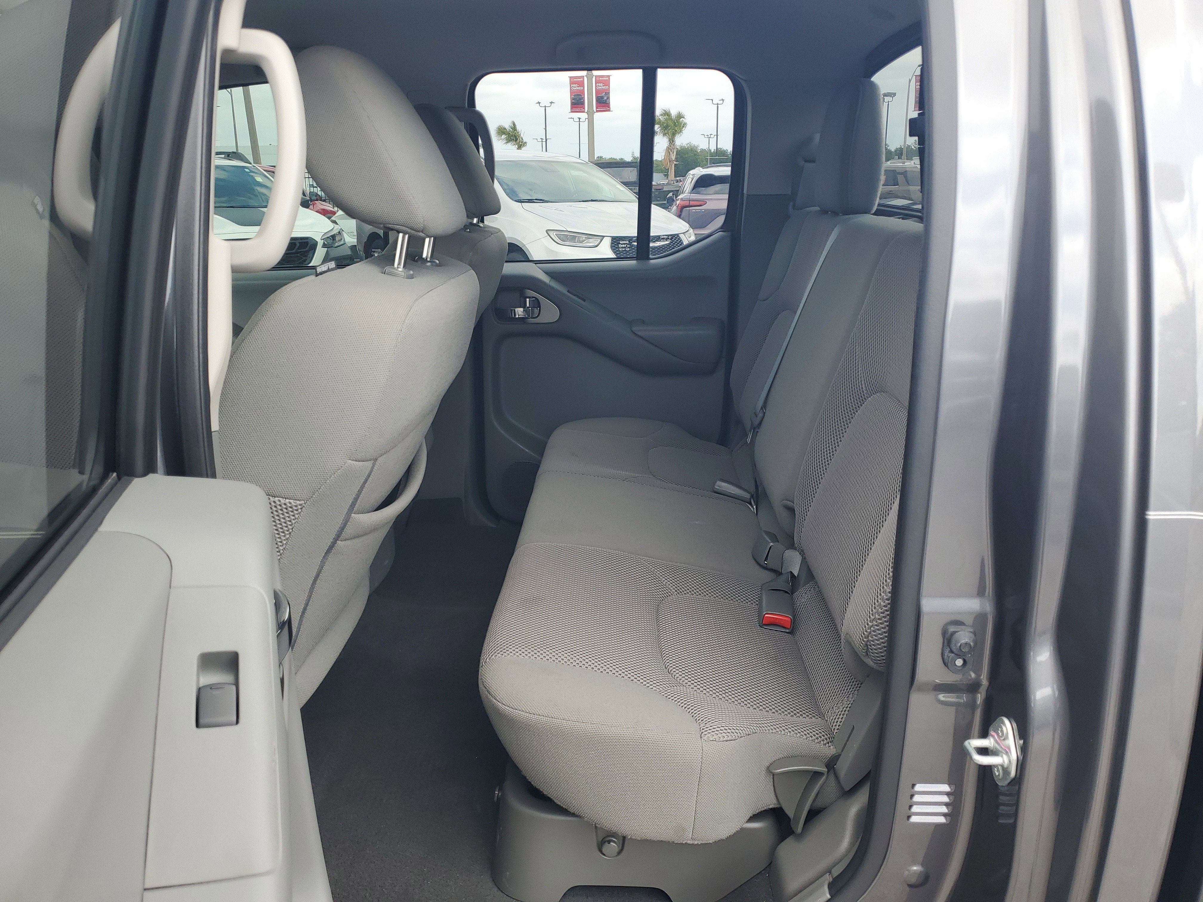 2021 Nissan Frontier SV