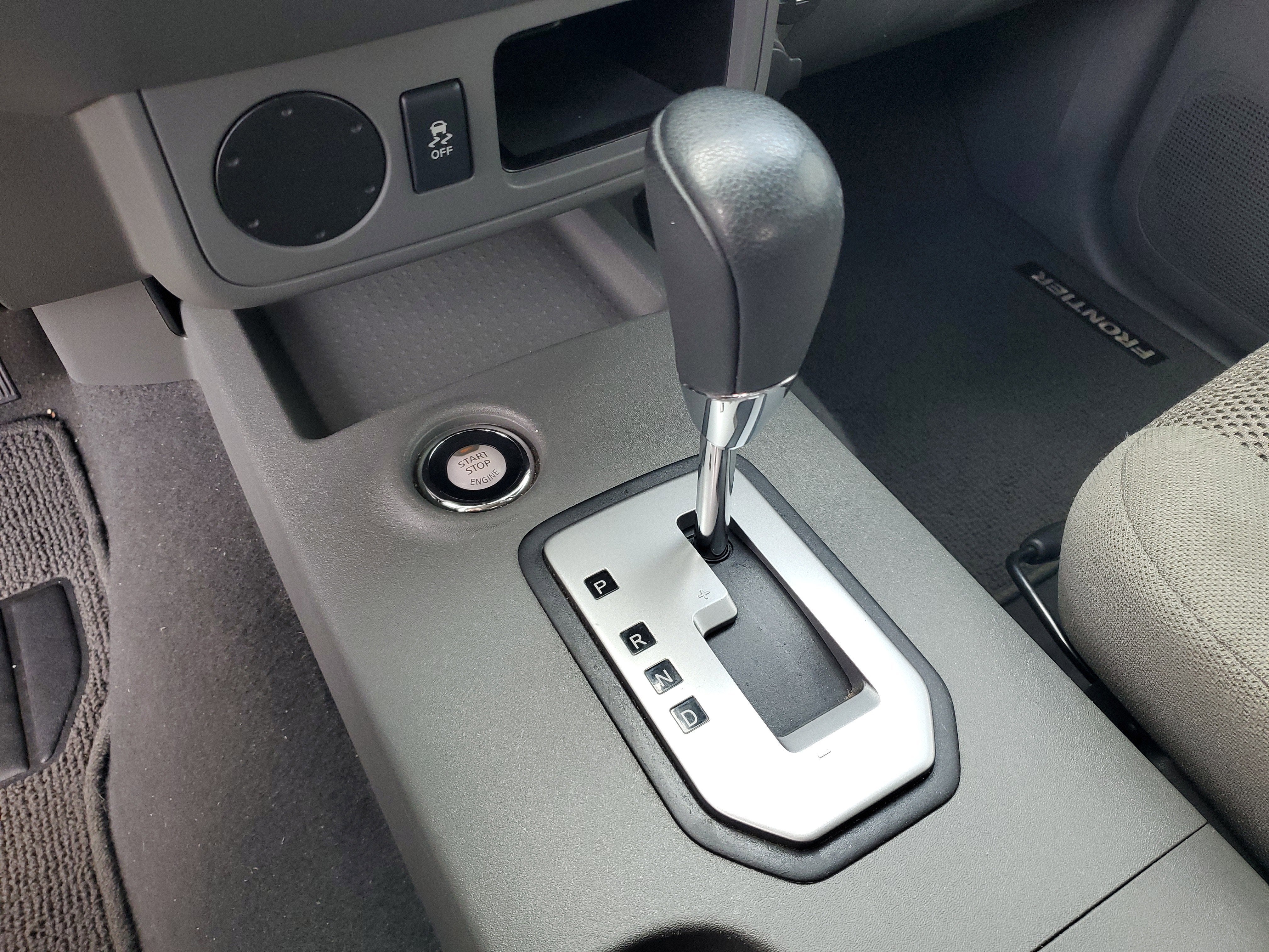2021 Nissan Frontier SV