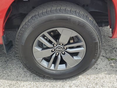 2025 Nissan Frontier SV