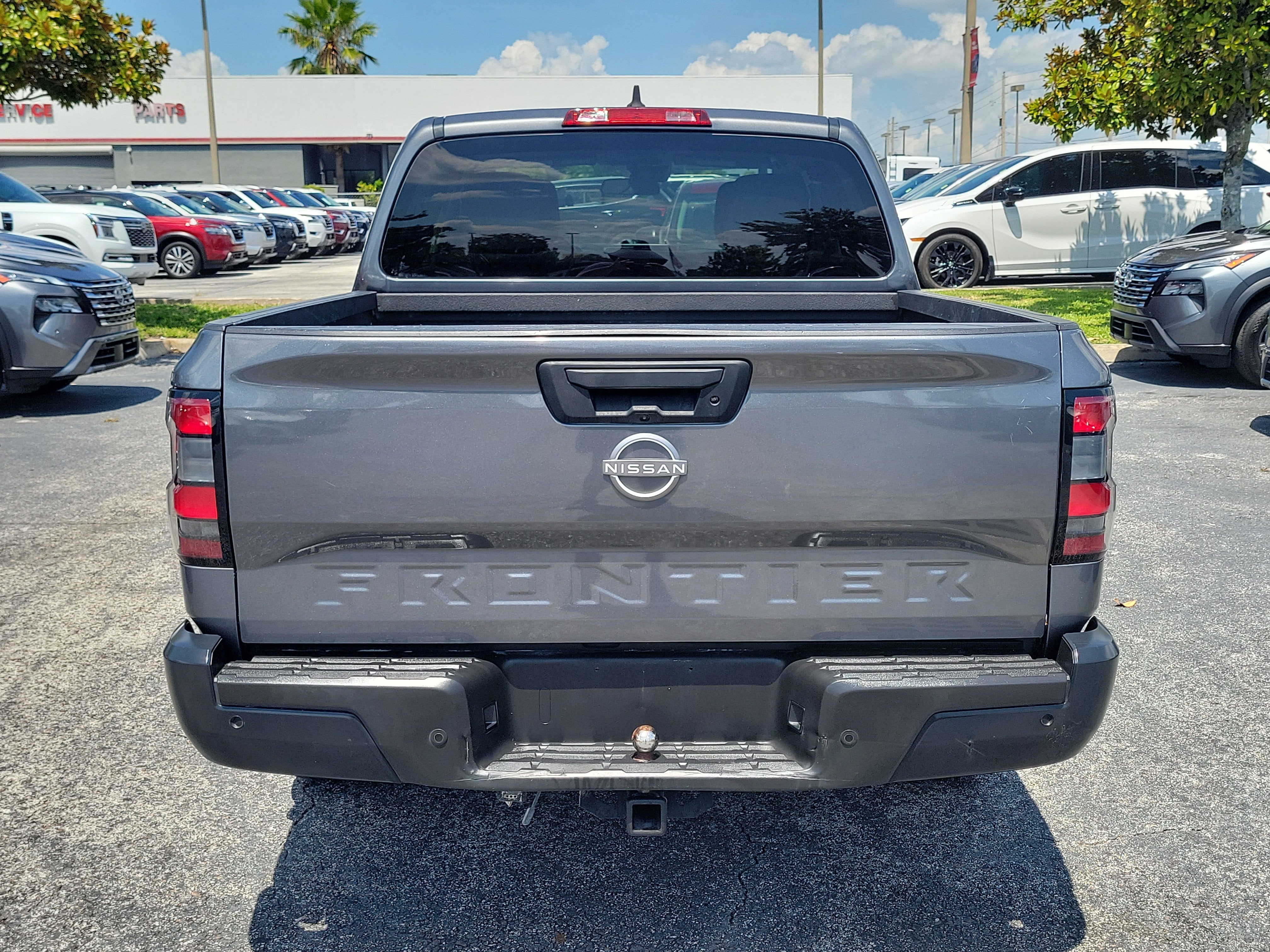 2022 Nissan Frontier S