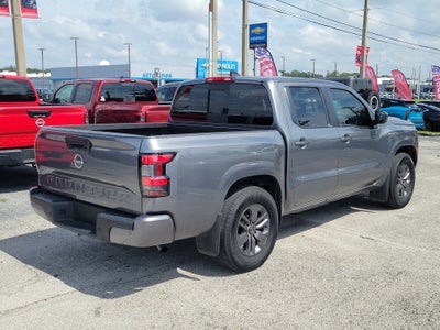 2025 Nissan Frontier SV